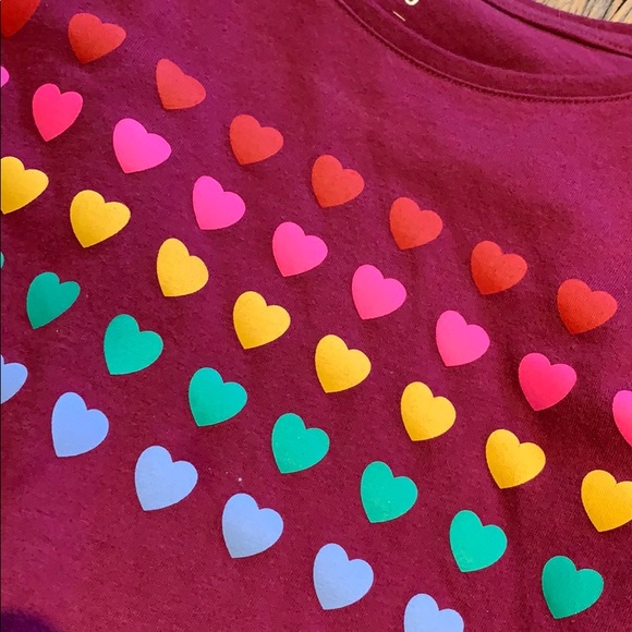 Soft rainbow heart t-shirt - Picture 3 of 3